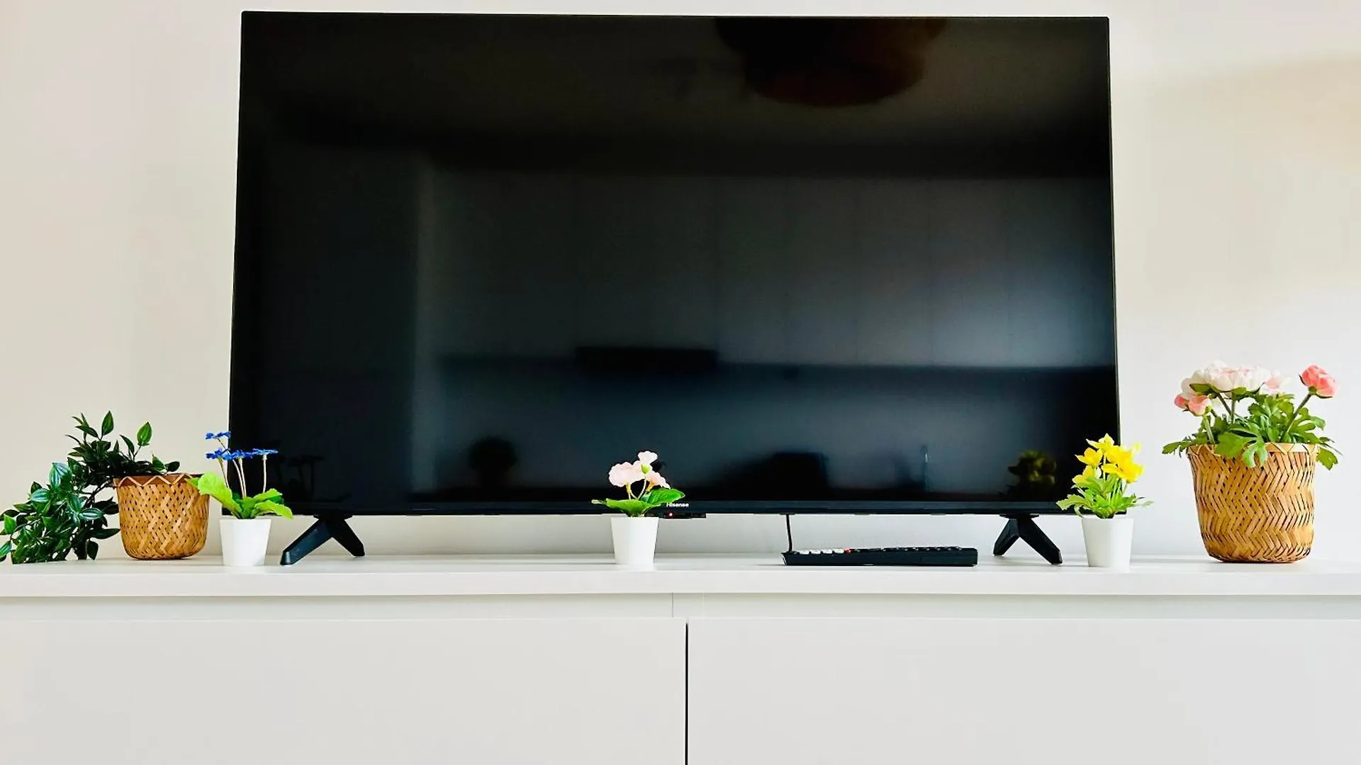 Modern Apartment With Balcony & Free Parking - Nearby Metro Вена 0*,